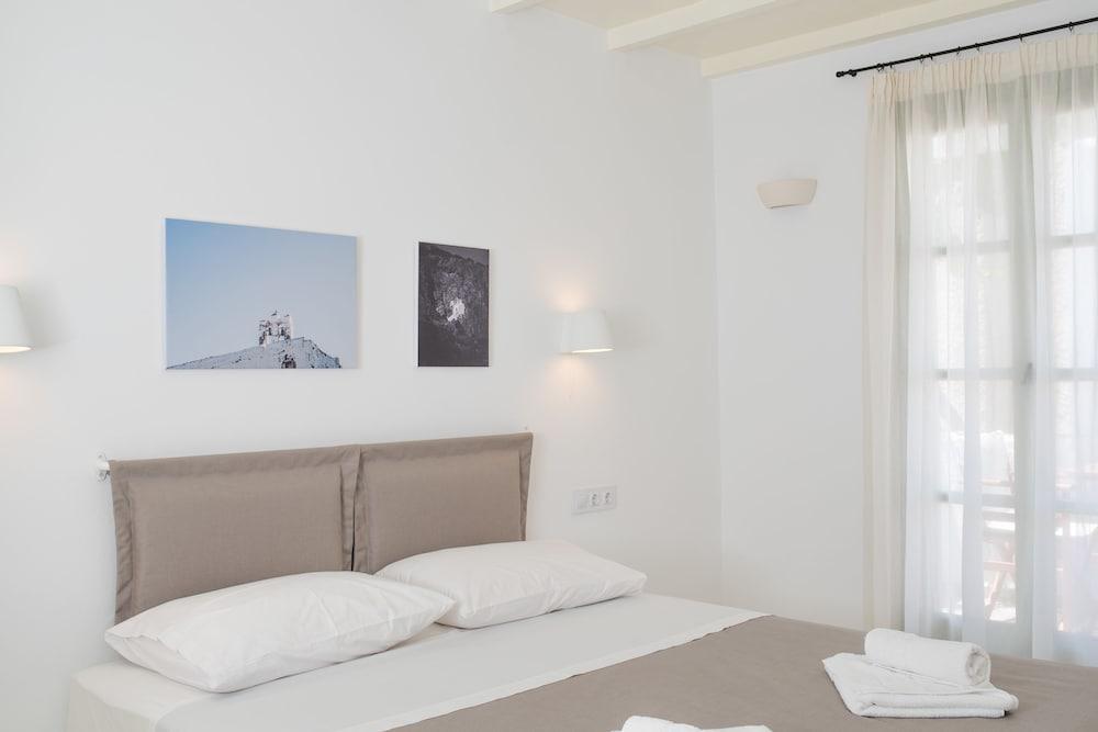 纳斯塔西娅公寓式酒店 Naxos City 外观 照片