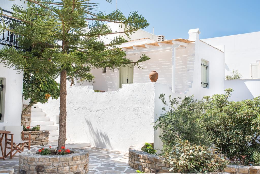 纳斯塔西娅公寓式酒店 Naxos City 外观 照片